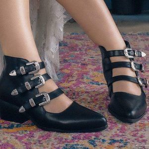 T.U.K Black Western Buckle Block Heel